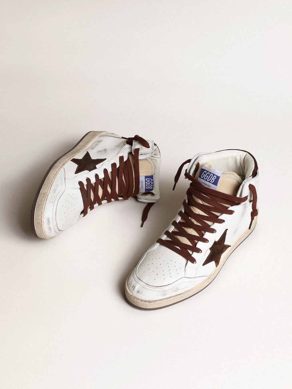 Men's Sky-Star in white nappa leather with a chocolate suede star| Golden Goose