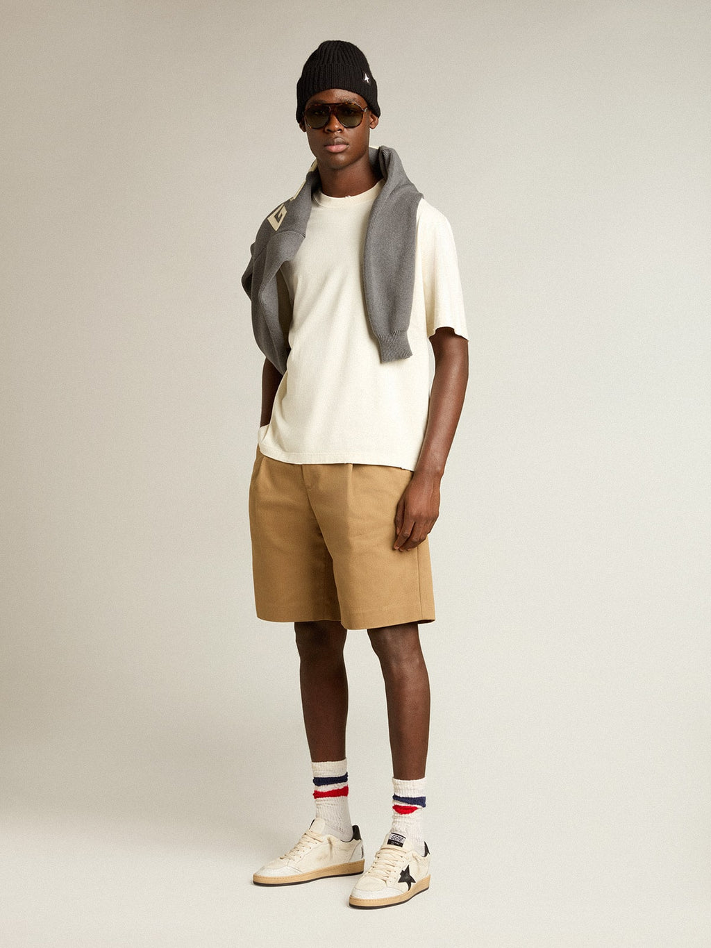 T-shirt in aged white with reverse logo on the back - Jersey Capsule| Golden Goose