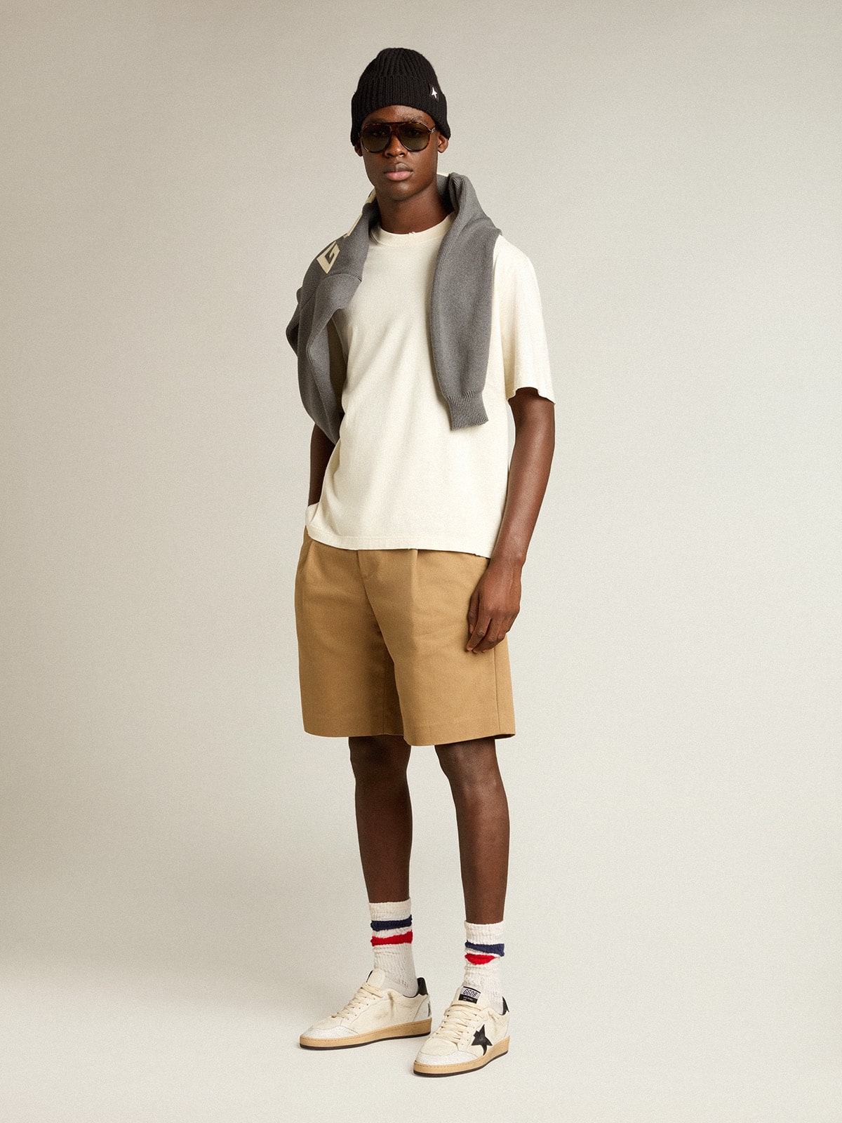 T-shirt in aged white with reverse logo on the back - Jersey Capsule| Golden Goose
