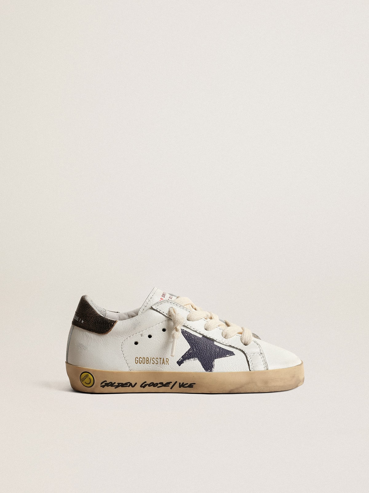 Super-Star Young in nappa with a printed star and black heel tab| Golden Goose