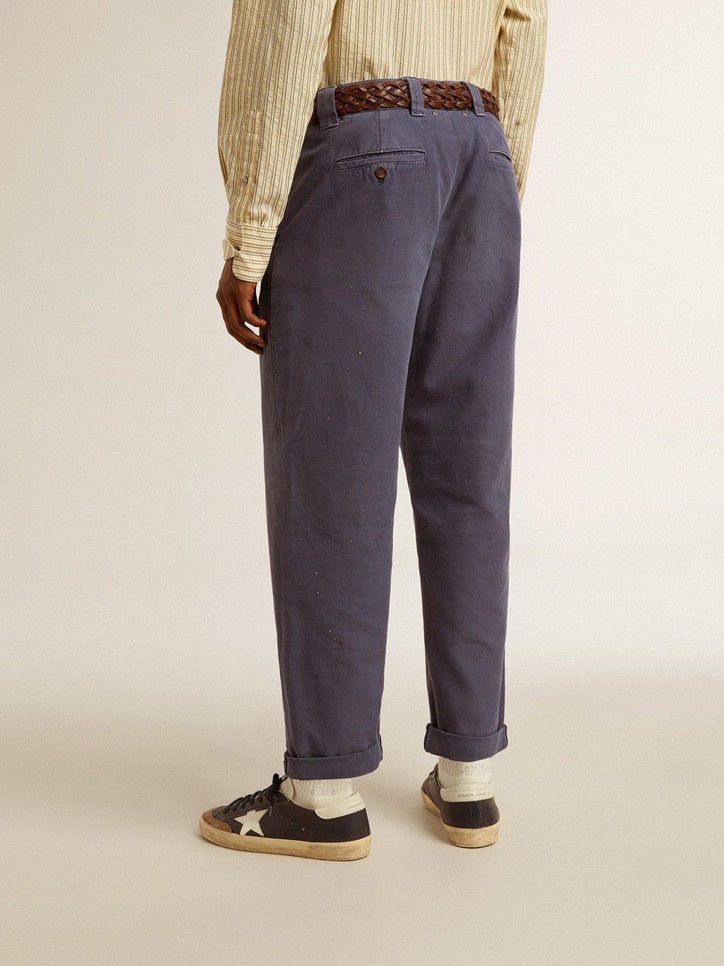 Men's chinos in blue with a lived-in effect| Golden Goose