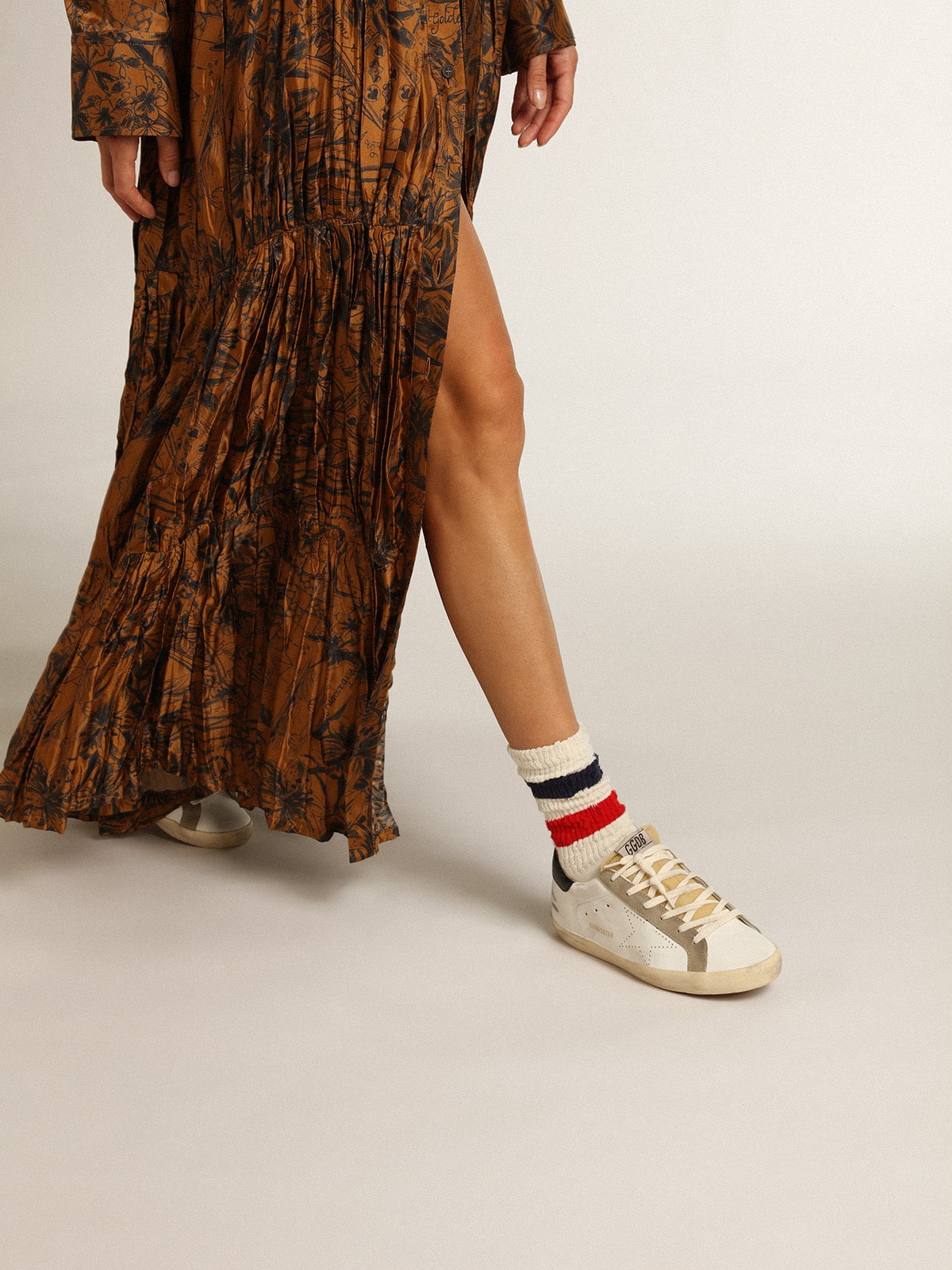 Women's Super-Star with perforated star and midnight blue heel tab| Golden Goose