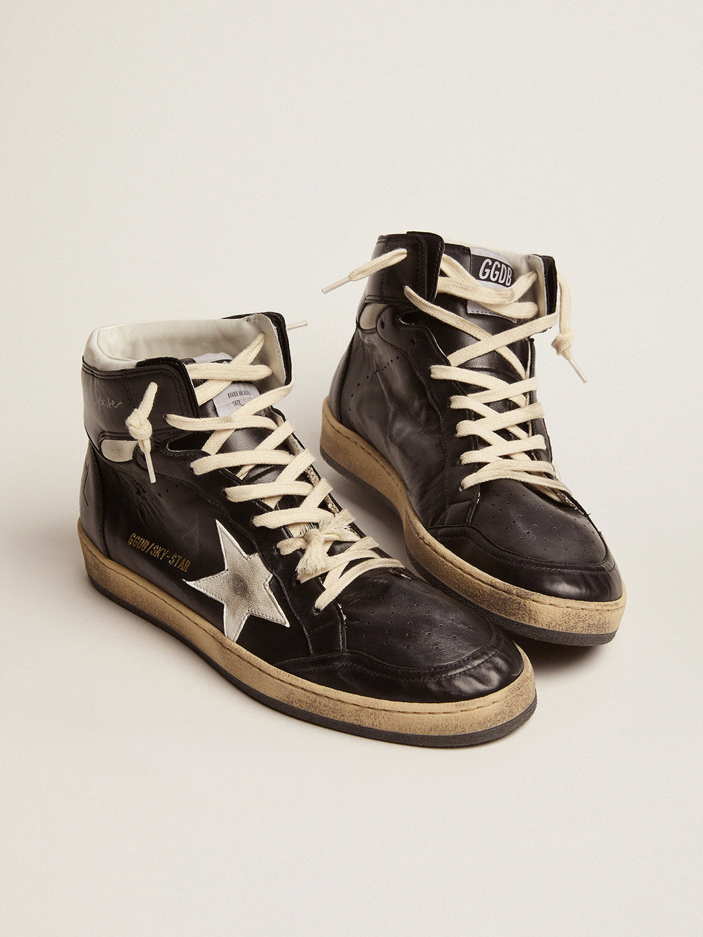 Men's Sky-Star in black nappa with white star| Golden Goose