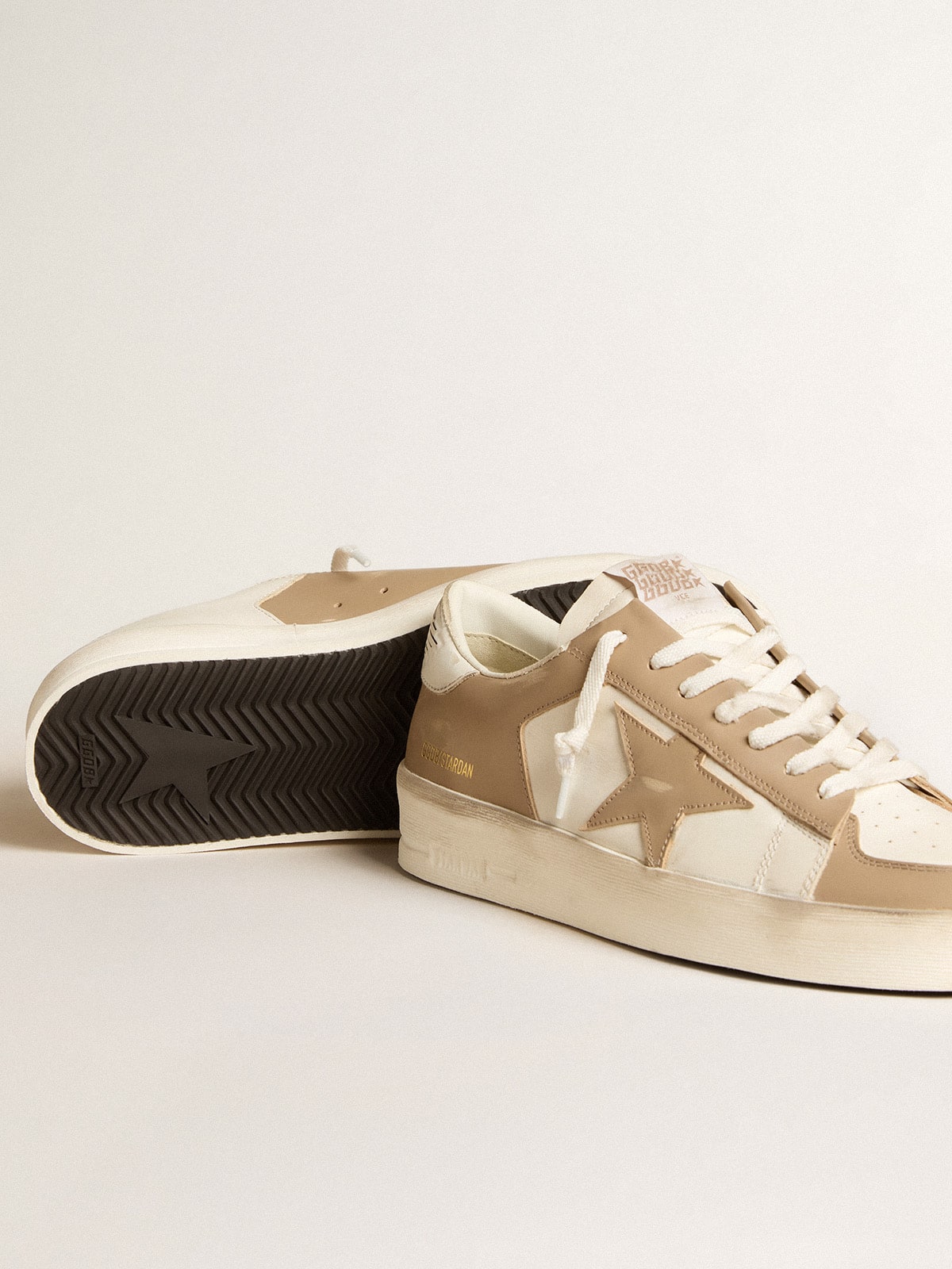 Men's Stardan in white and beige leather with beige star and white heel tab| Golden Goose