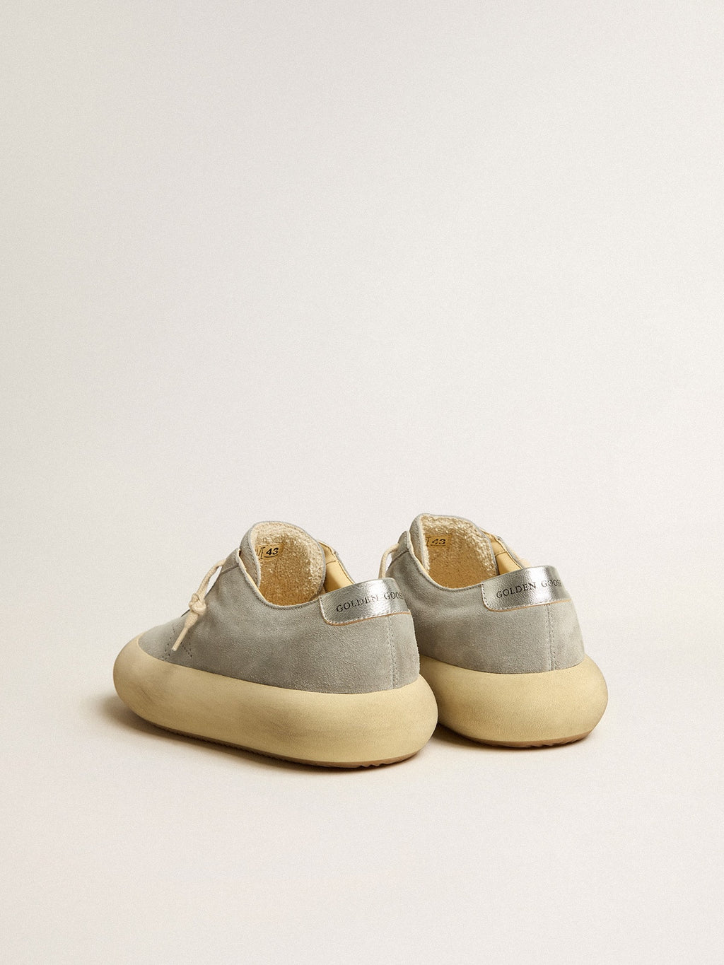 Men's Space-Star shoes in ice-gray suede with perforated star| Golden Goose