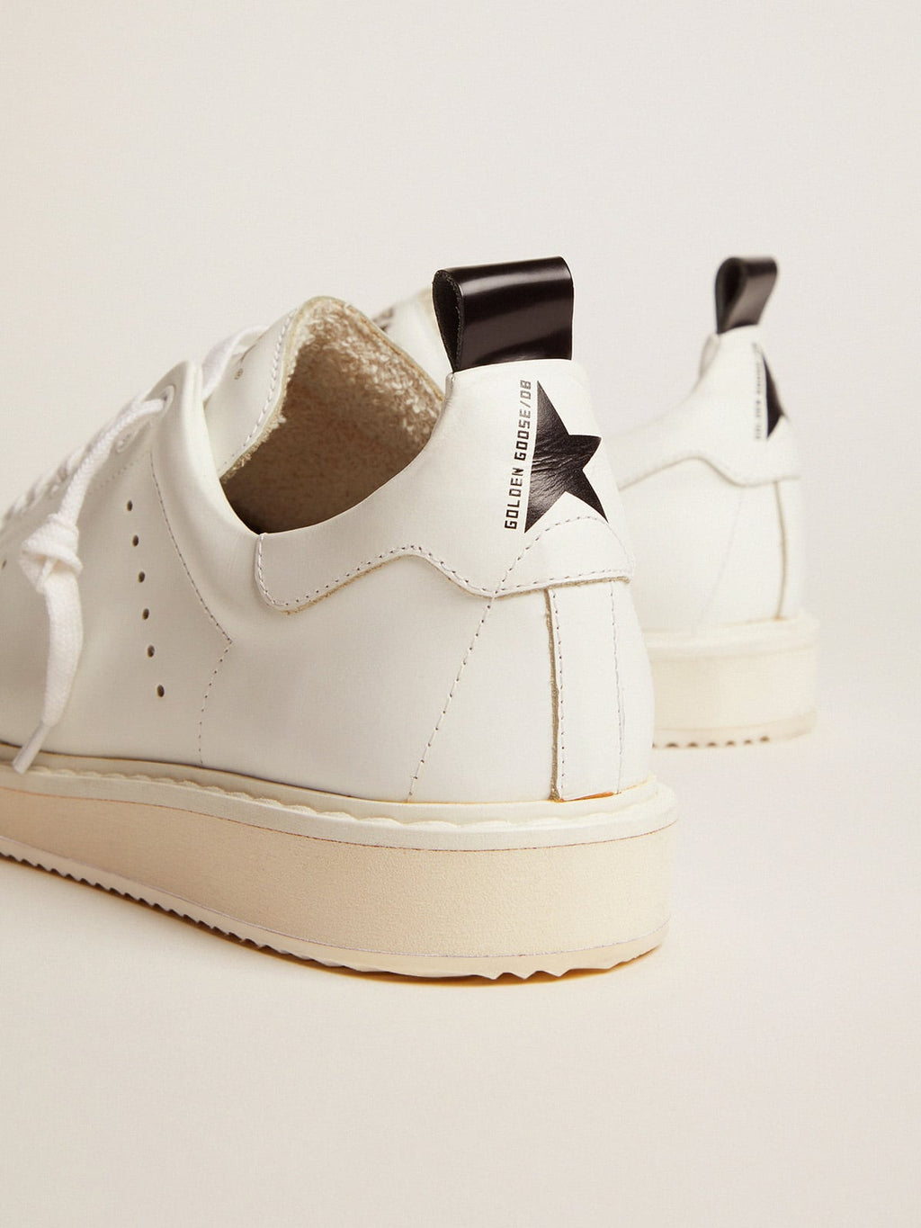 Men's Starter in leather with star on the heel tab| Golden Goose