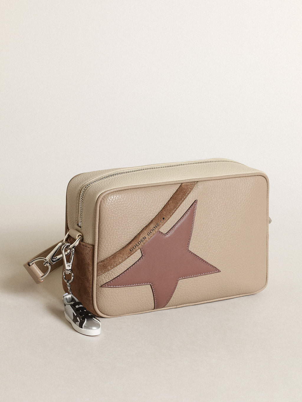 Women's Star Bag large in off-white hammered leather| Golden Goose