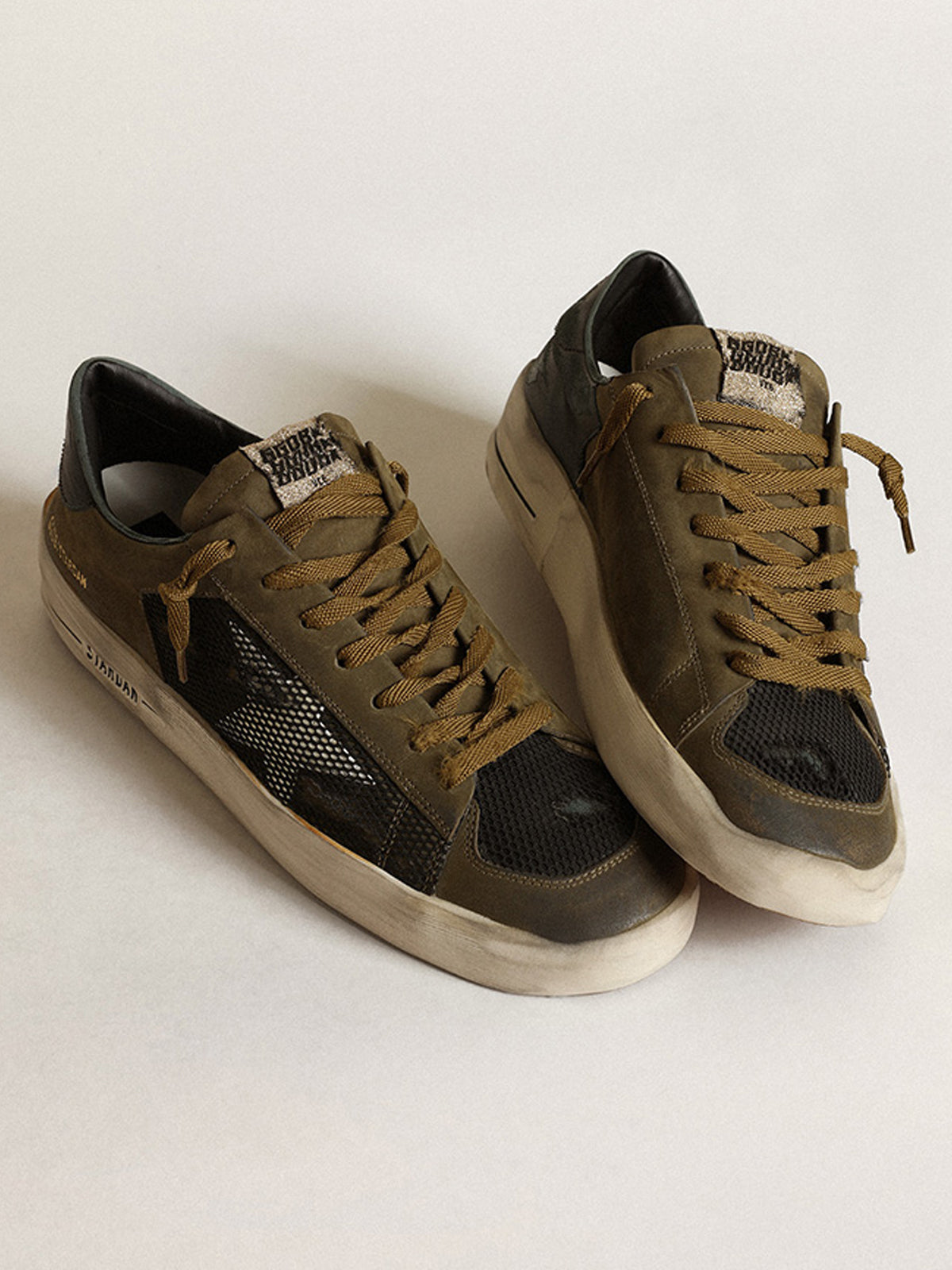 Men's Stardan in military green nubuck and black mesh with white star| Golden Goose