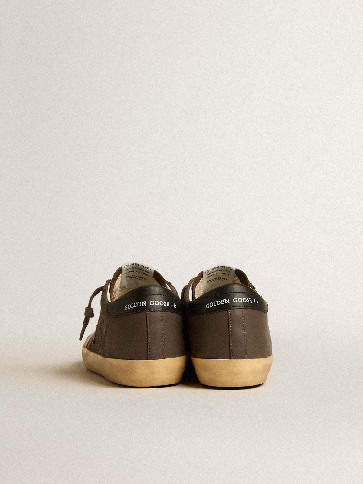 Super-Star Penstar LTD in brown leather with pink suede star| Golden Goose