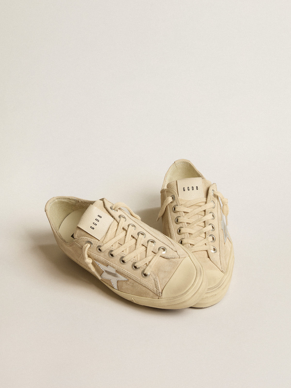 Women's V-Star in pearl suede with silver metallic leather star| Golden Goose
