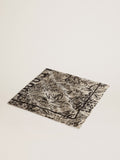 Bone-white scarf with contrasting toile de jouy pattern| Golden Goose