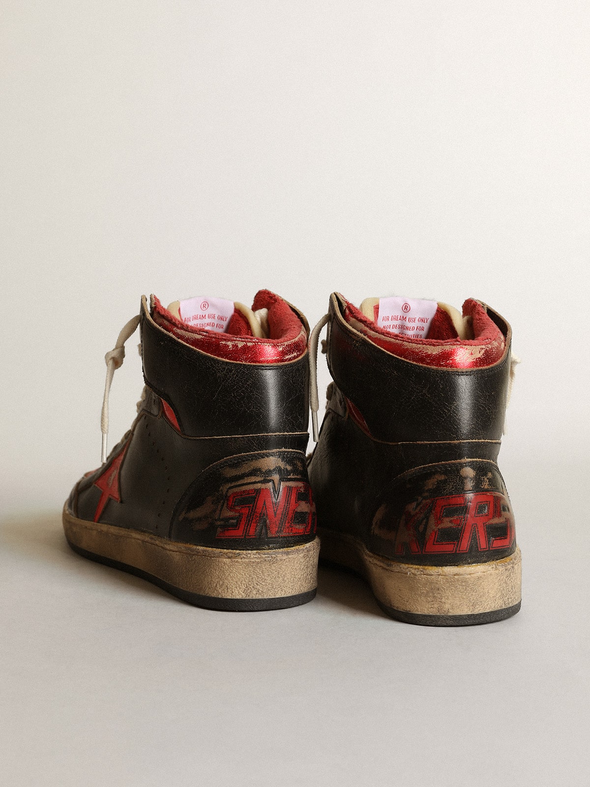 Men's Sky-Star in glossy black leather with red star| Golden Goose