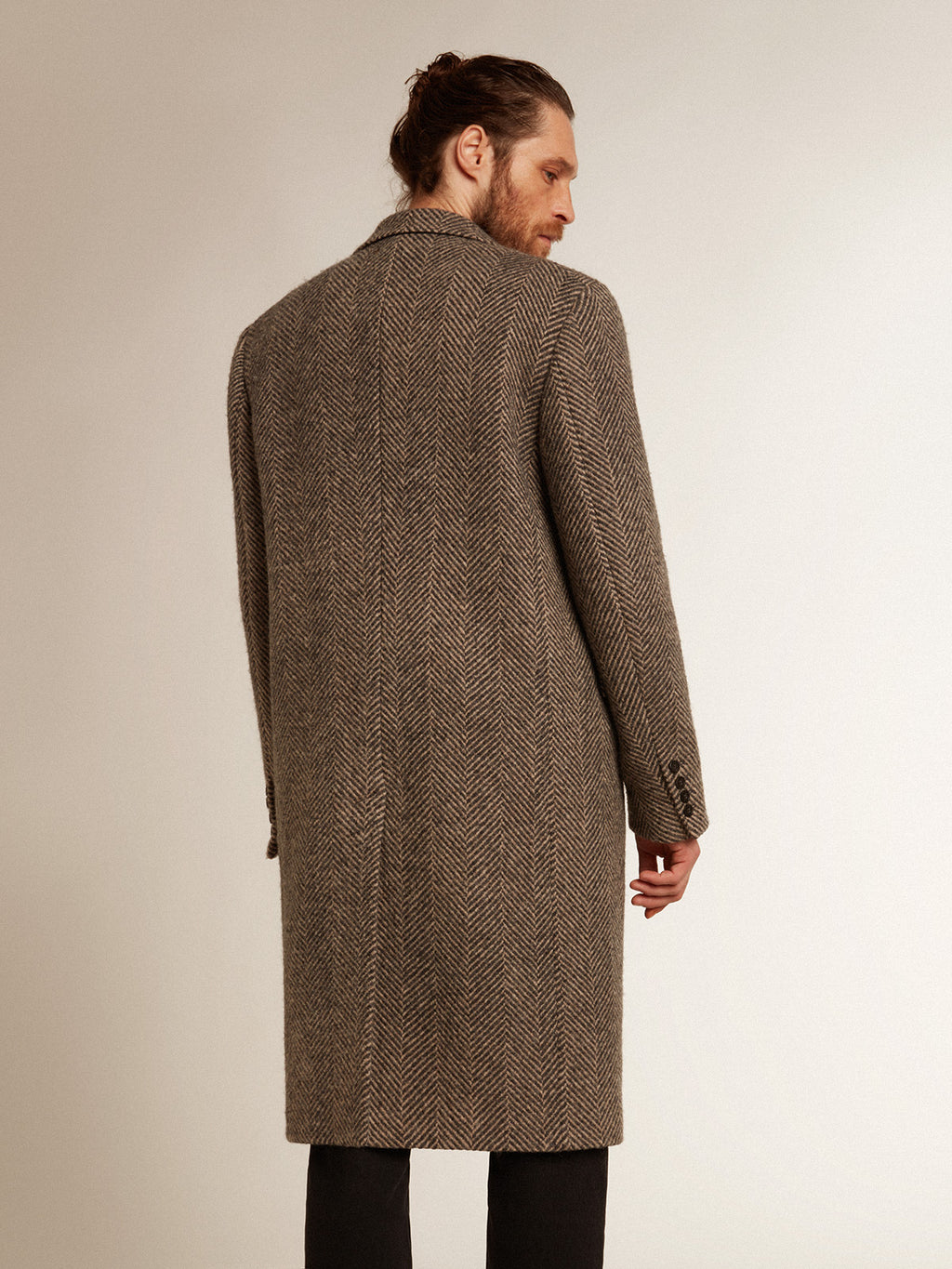 Men's single-breasted wool coat with beige and gray herringbone weave| Golden Goose