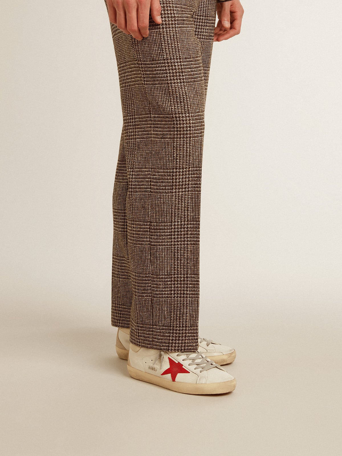 Super-Star in nappa with red star and cream leather heel tab| Golden Goose