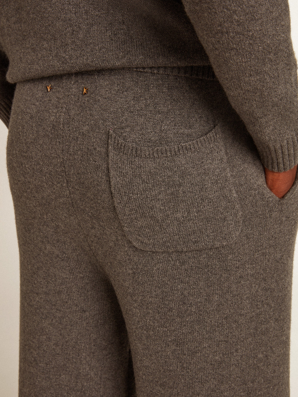 Men's gray melange cashmere blend joggers| Golden Goose