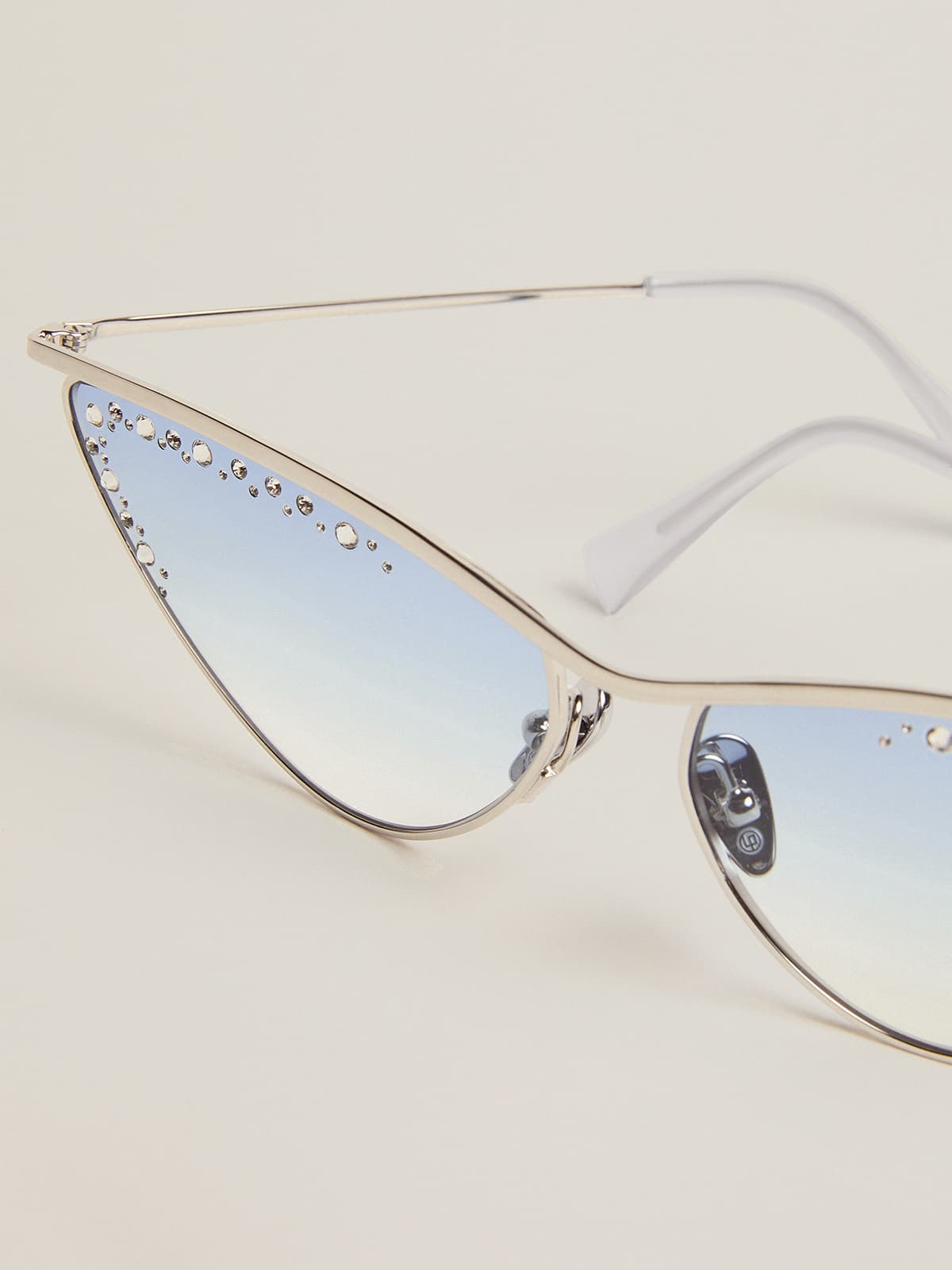 Sunglasses cat-eye style with silver frame and crystals| Golden Goose