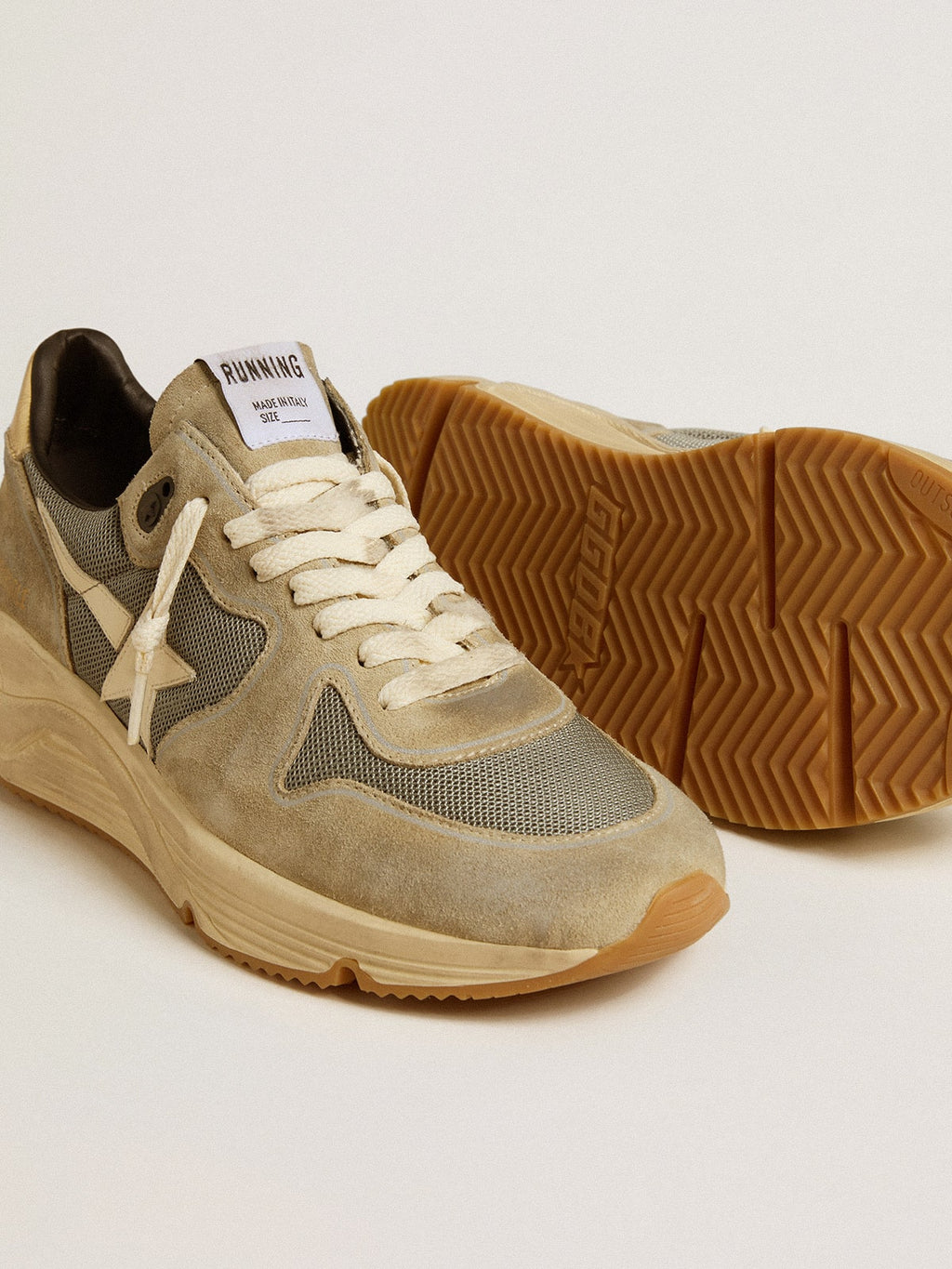 Running Sole in gray suede with white star and white heel tab| Golden Goose