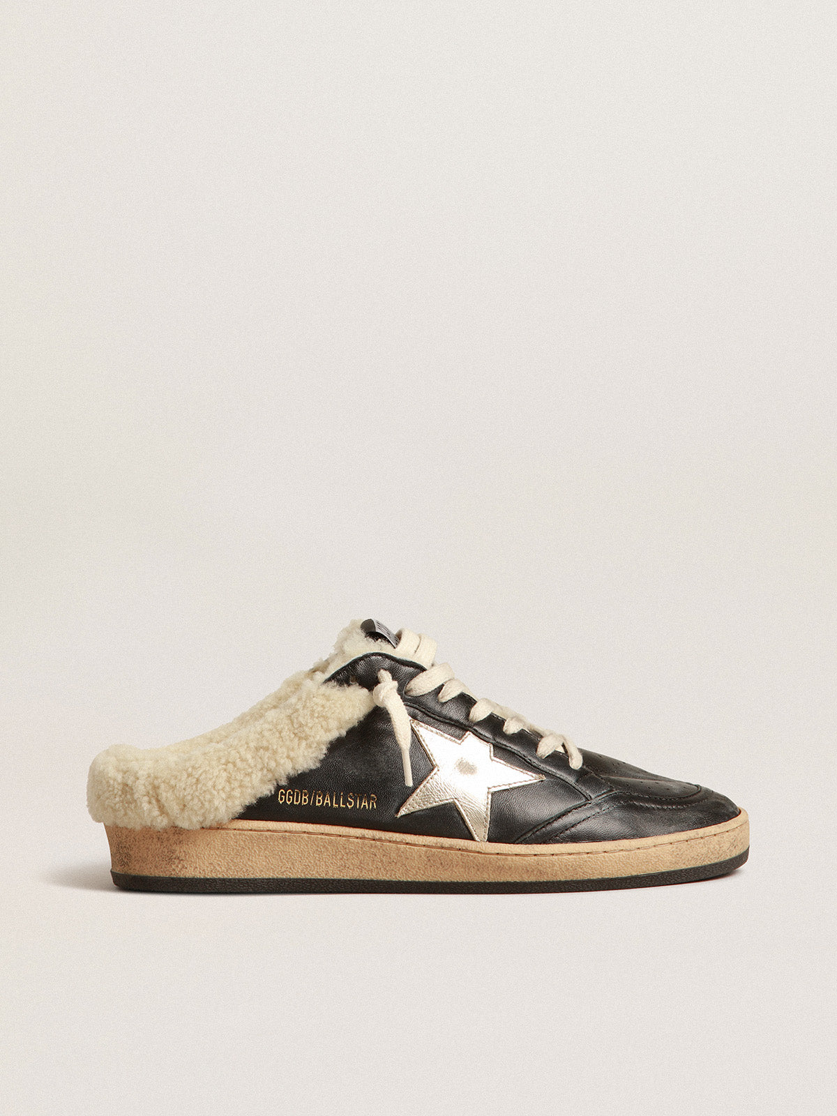 Ball Star Sabots in nappa with platinum star and shearling lining| Golden Goose