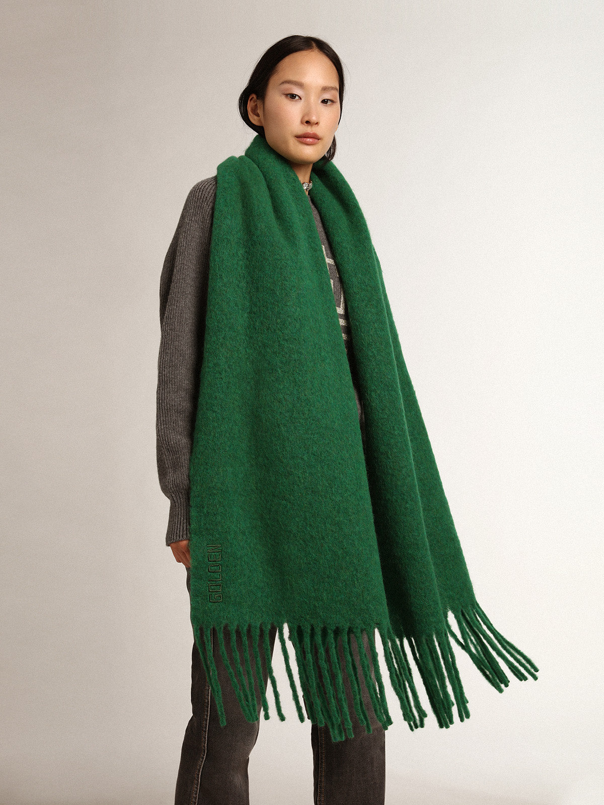 Dark green wool scarf with fringe and 'Golden' lettering| Golden Goose