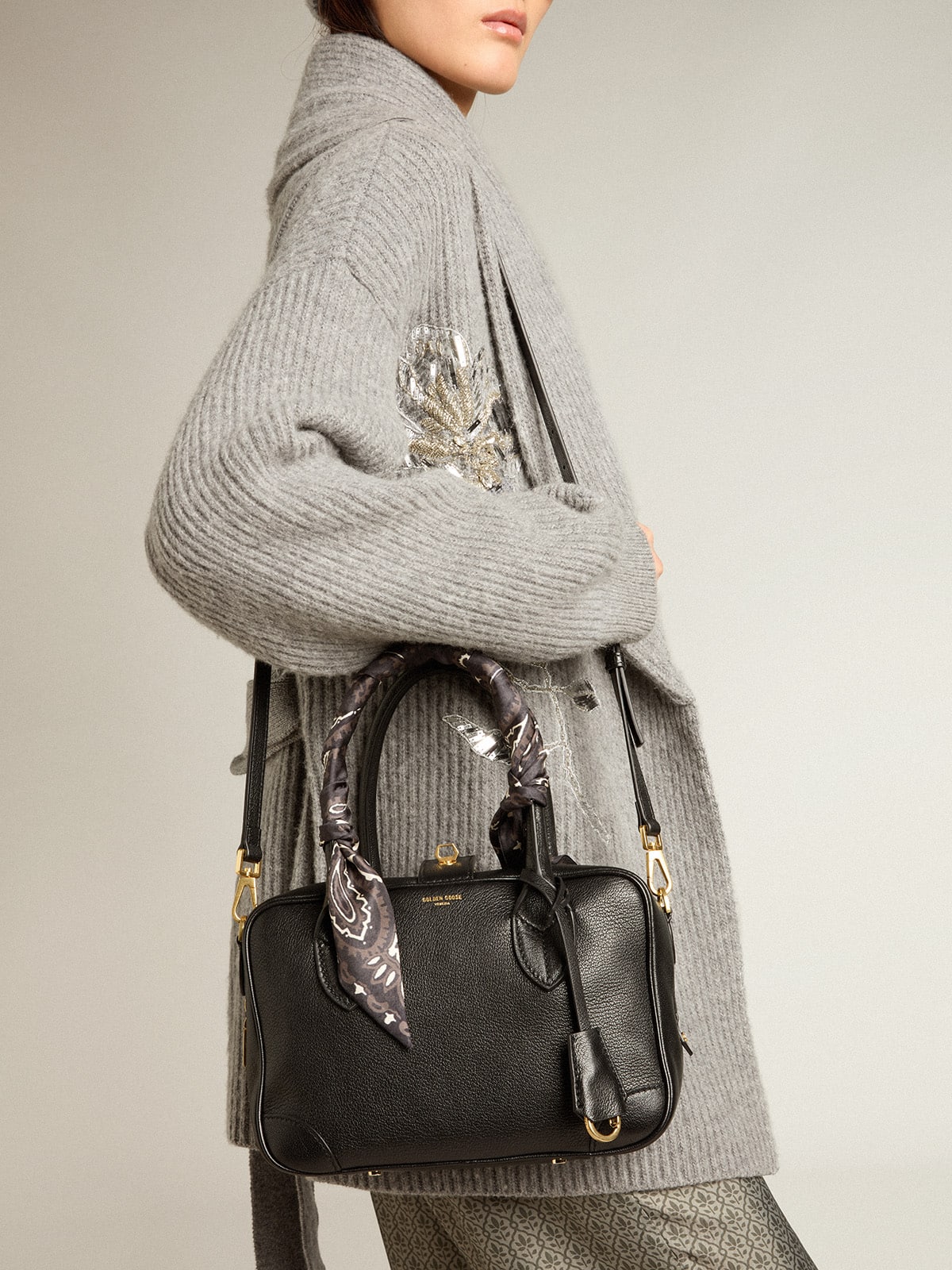 Vita Bag in black sheepskin leather with gold details| Golden Goose