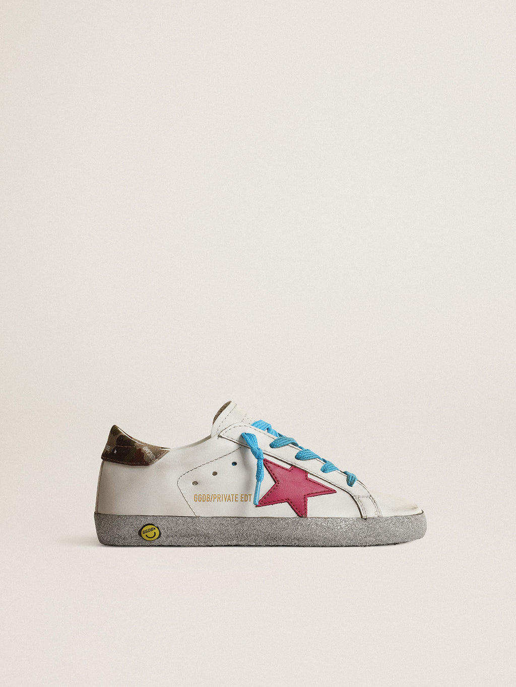 Young Super-Star LTD sneakers with fuchsia star and glitter foxing| Golden Goose