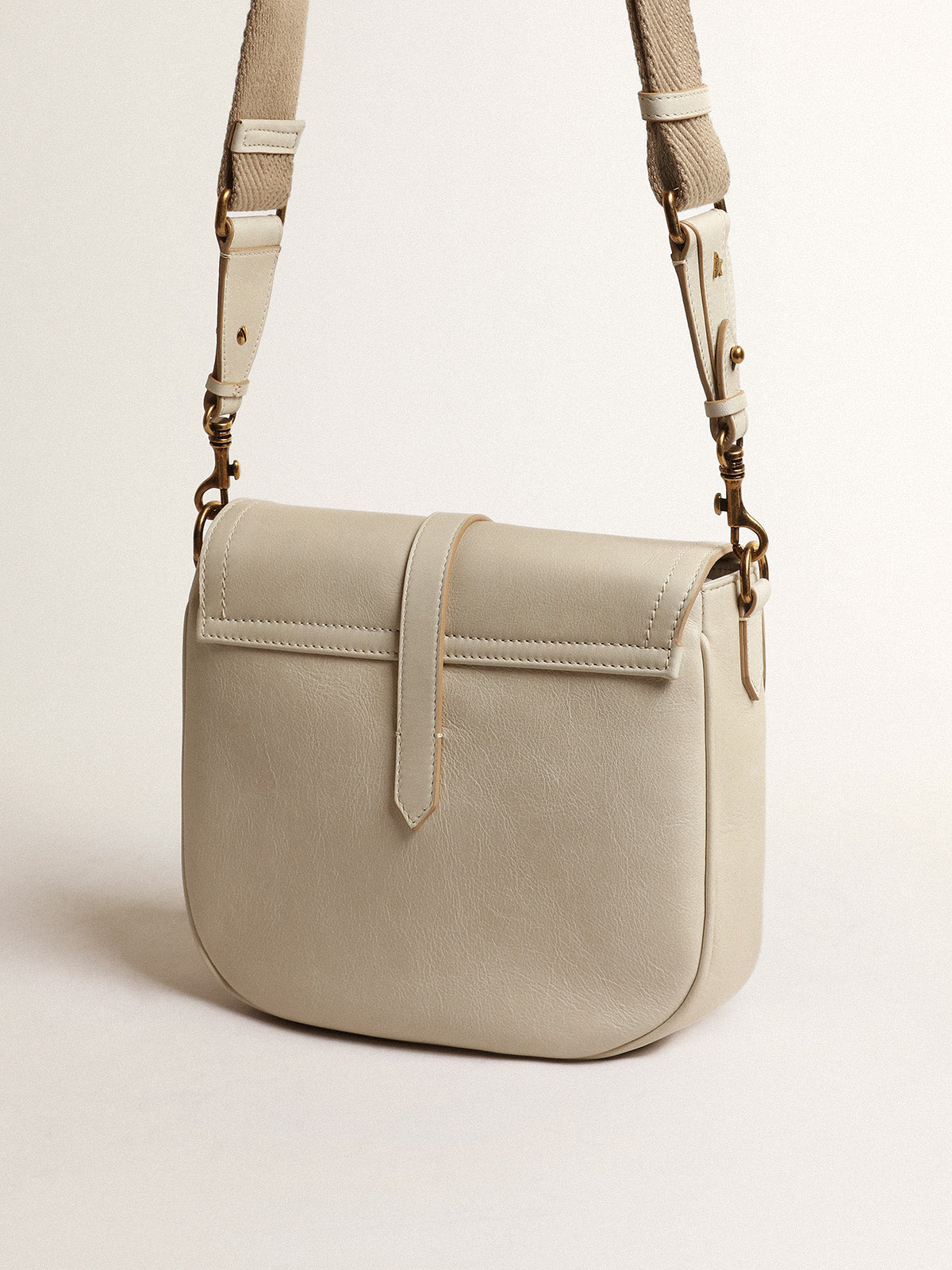 Medium Sally Bag in porcelain leather with buckle and contrasting shoulder strap| Golden Goose