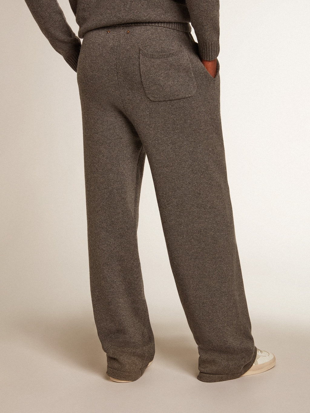 Men's gray melange cashmere blend joggers| Golden Goose