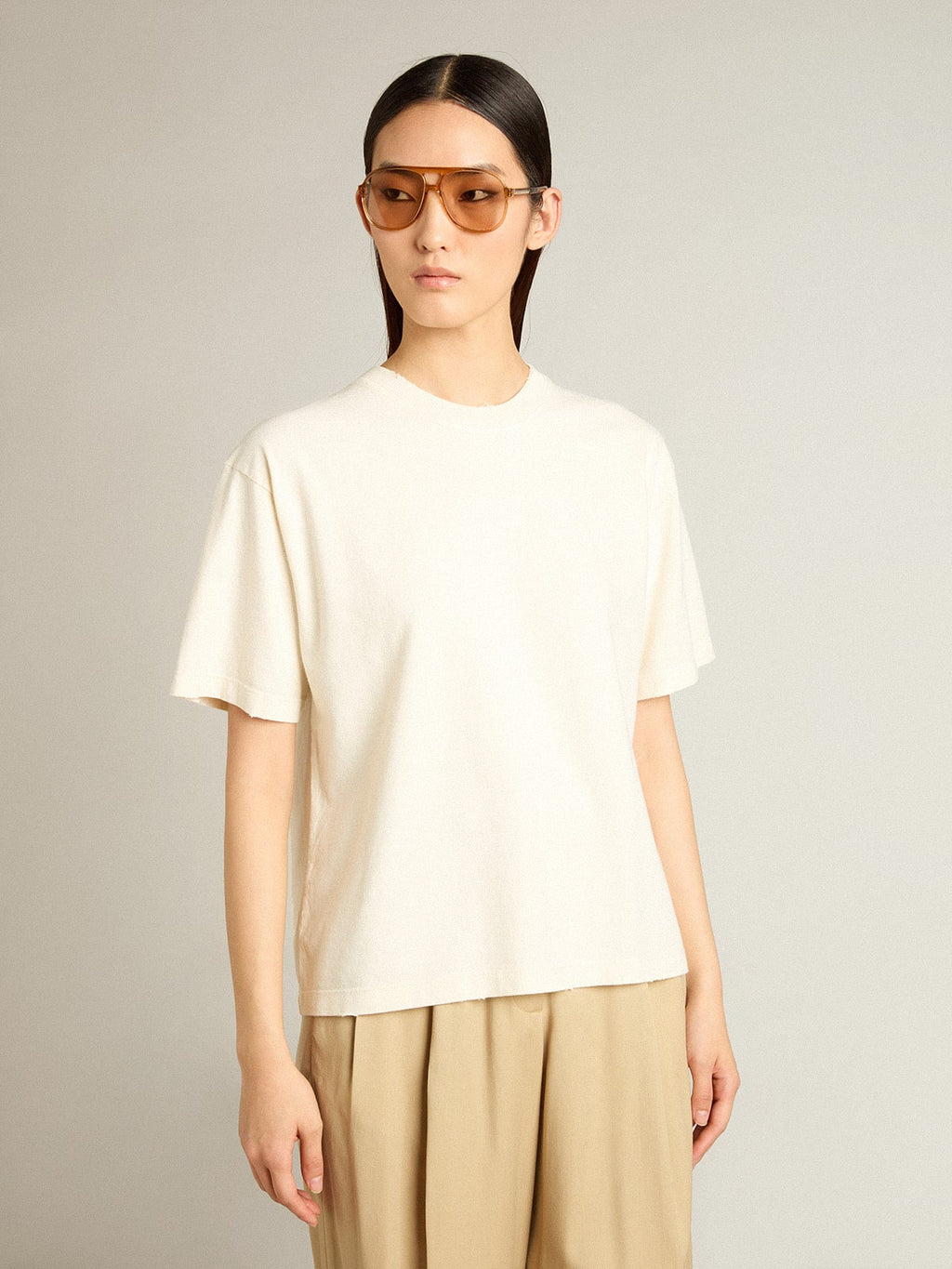T-shirt in aged white with reverse logo on the back - Jersey Capsule| Golden Goose