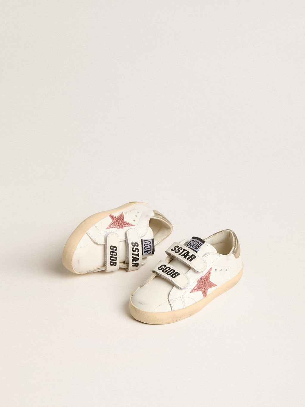 Young Old School in leather with metallic peach leather star| Golden Goose