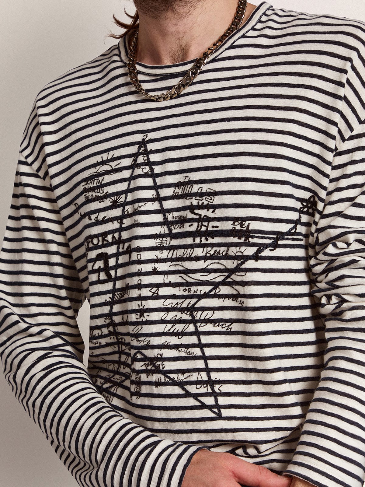 Men's T-shirt with white and blue stripes and embroidery on the front| Golden Goose