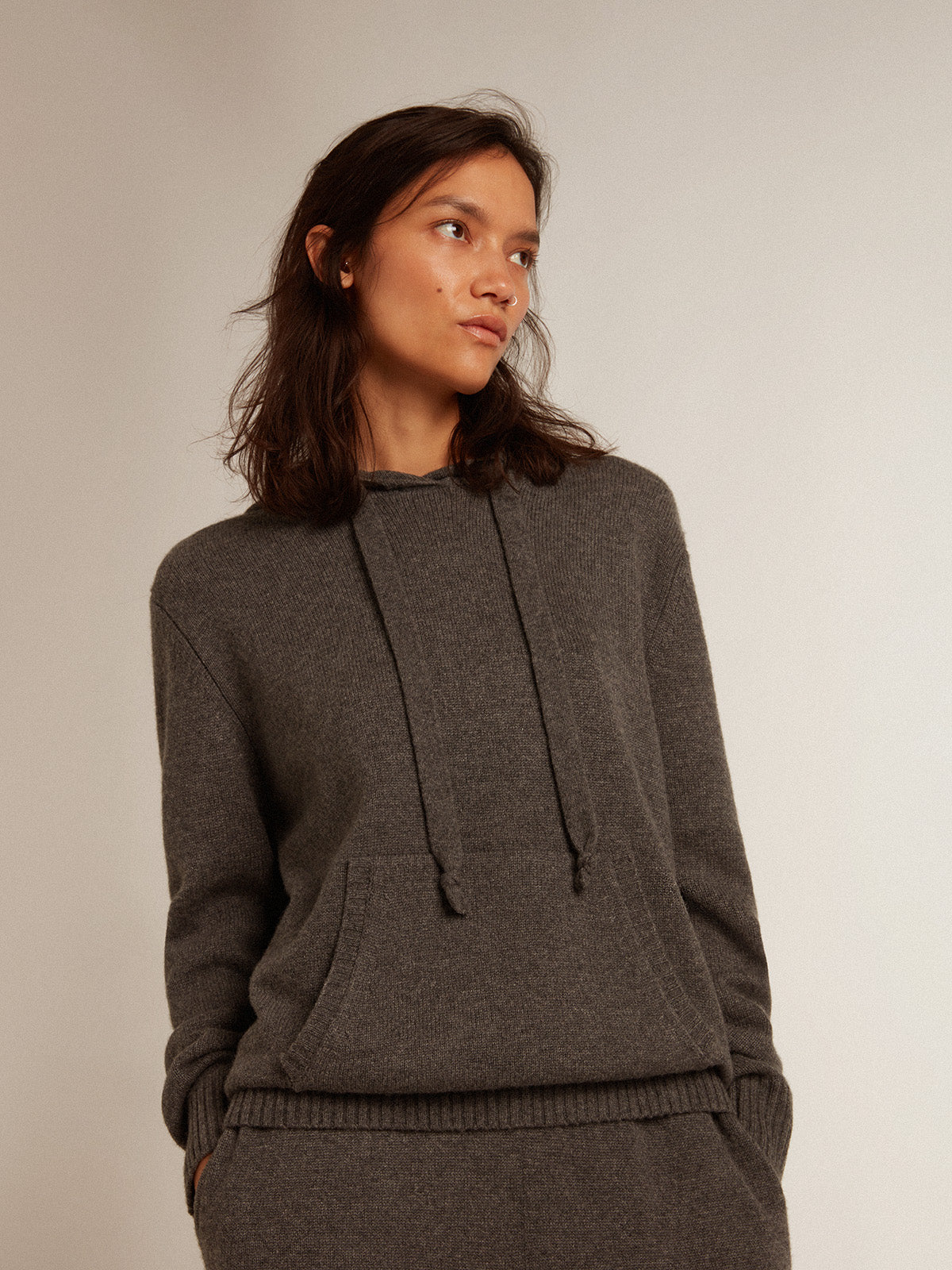 Women's gray cashmere blend sweatshirt with hood| Golden Goose