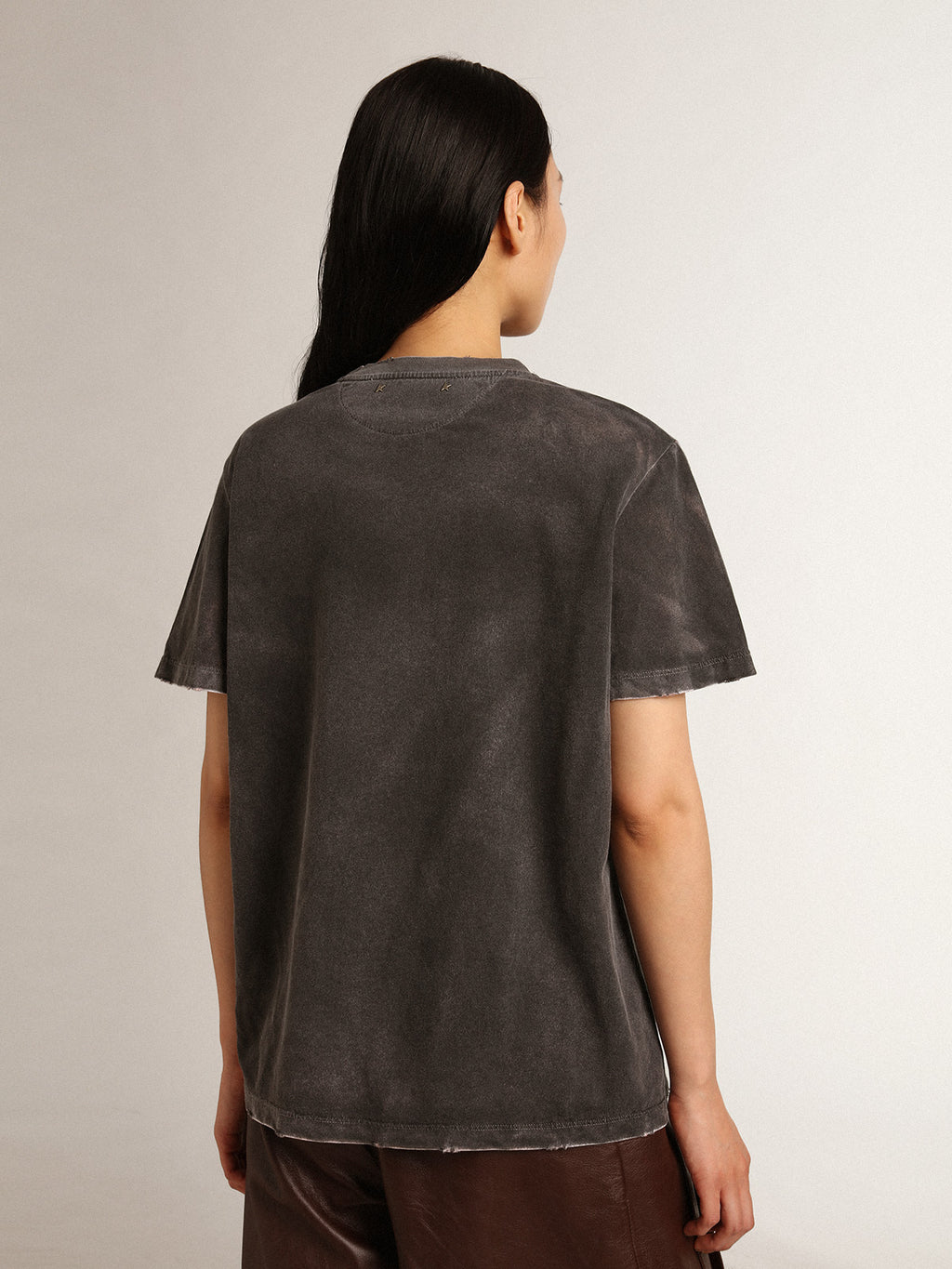 Women's gray T-shirt with print on the front| Golden Goose