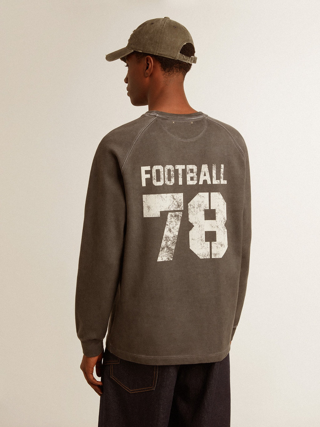Men's crew-neck T-shirt in anthracite gray cotton with logo on the back
