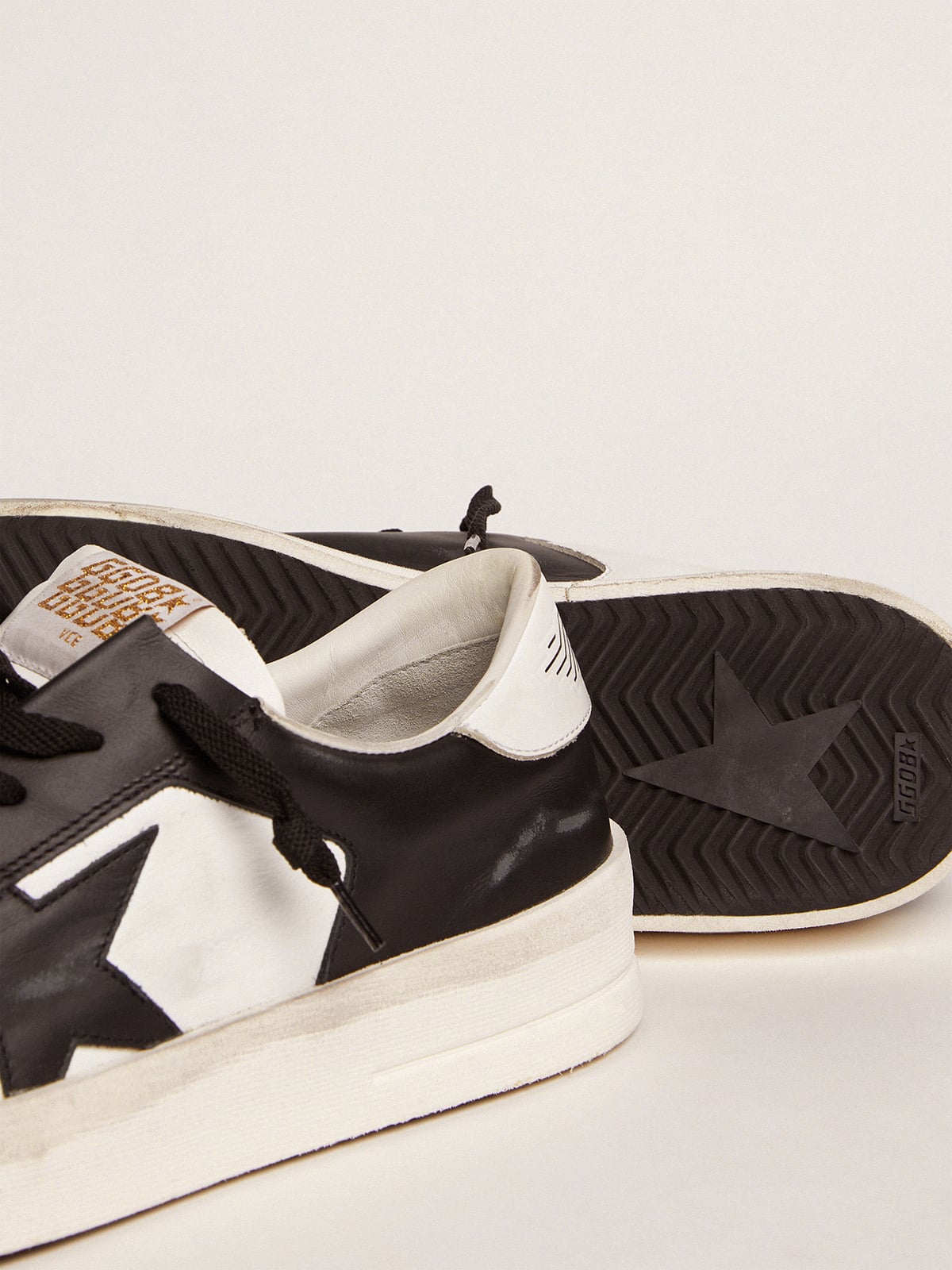 Men's Stardan in white and black leather| Golden Goose