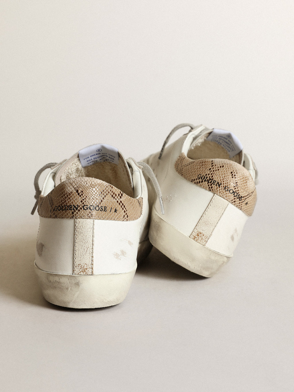 Super-Star with a tobacco suede star and beige heel tab| Golden Goose