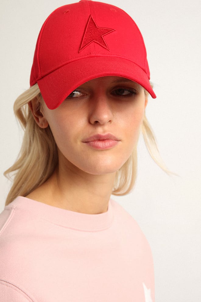 Red cotton baseball cap with tone-on-tone star-shaped patch on the front| Golden Goose