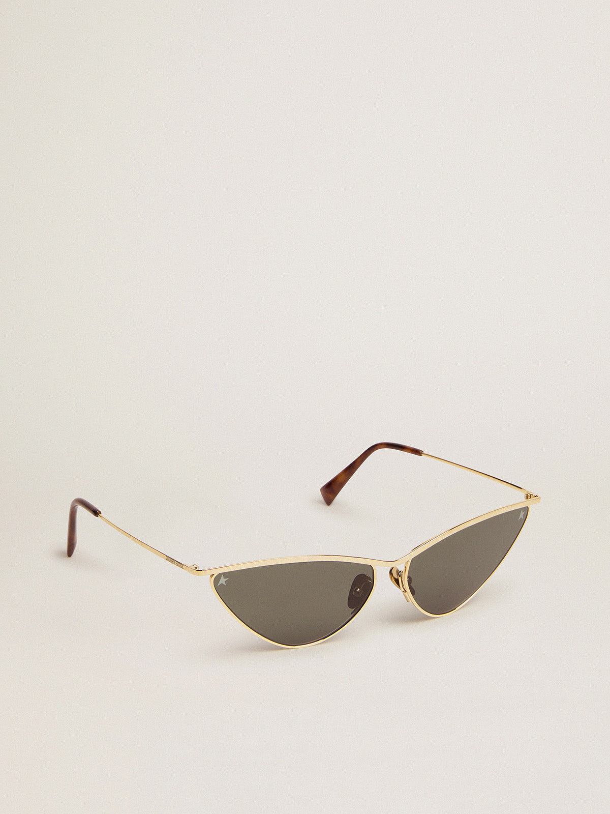 Sunglasses cat-eye style with gold frame and green lenses| Golden Goose