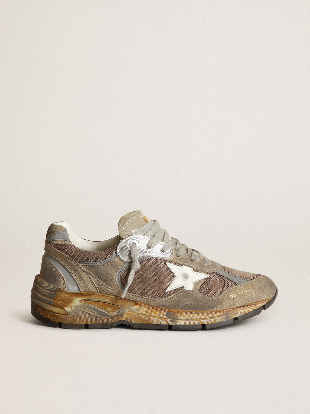 Women's Dad-Star in dove gray mesh and suede| Golden Goose