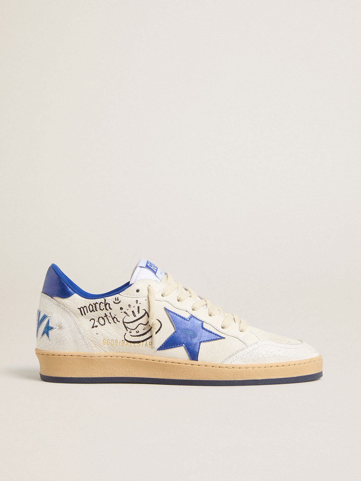 Women's Ball Star Wishes in white nappa leather with bright blue star and heel tab| Golden Goose